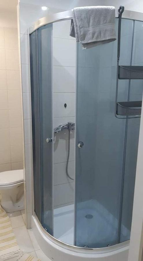 Szoba Konyha Lakas Komárno Екстериор снимка